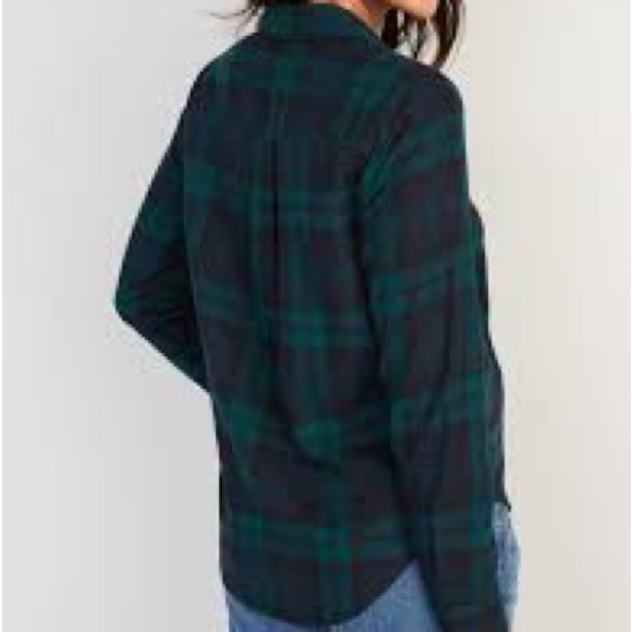 🚨 Bundle of 2 Old Navy Classic Plaid Tops - Picture 3 of 10